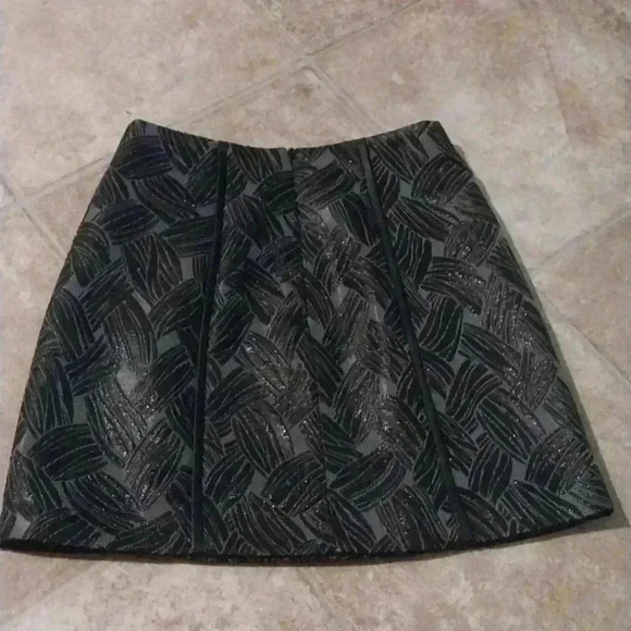 BCBGMaxAzria Black Basket Weave Jacquard Mini Skirt Size XXS - Picture 3 of 8